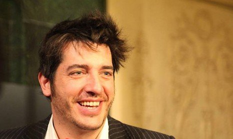 El actor, cantante y director de cine, teatro y TV, Ignasi Vidal da nombre a la Biblioteca de ESAEM