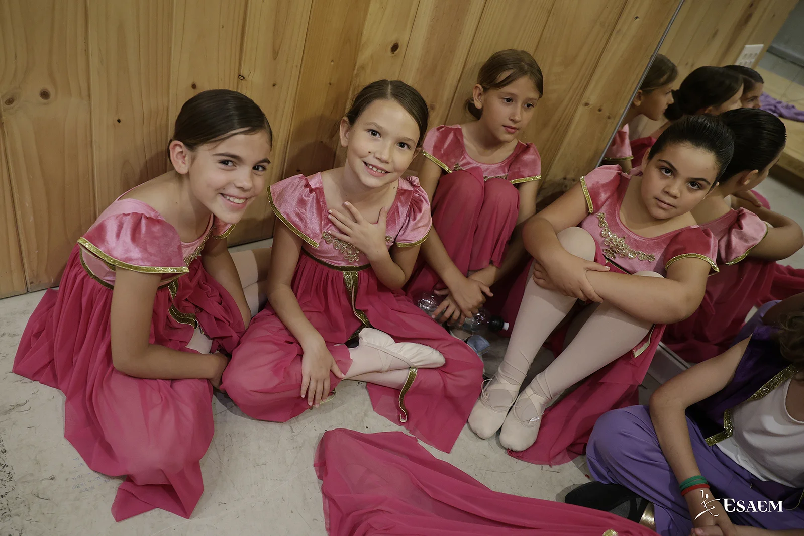 Backstage_Gala_Conservatorio_ESAEM_2024_1458_WEB Logo