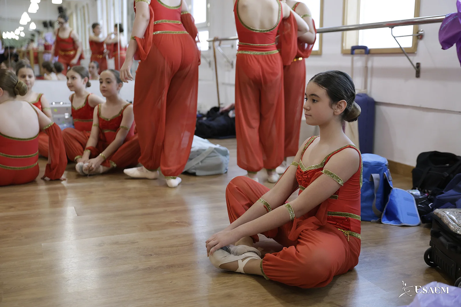 Backstage_Gala_Conservatorio_ESAEM_2024_1534_WEB Logo
