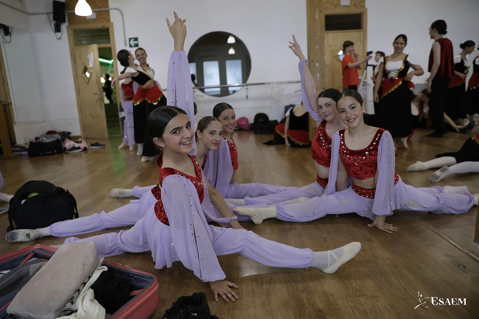Backstage_Gala_Conservatorio_ESAEM_2024_1539_WEB Logo