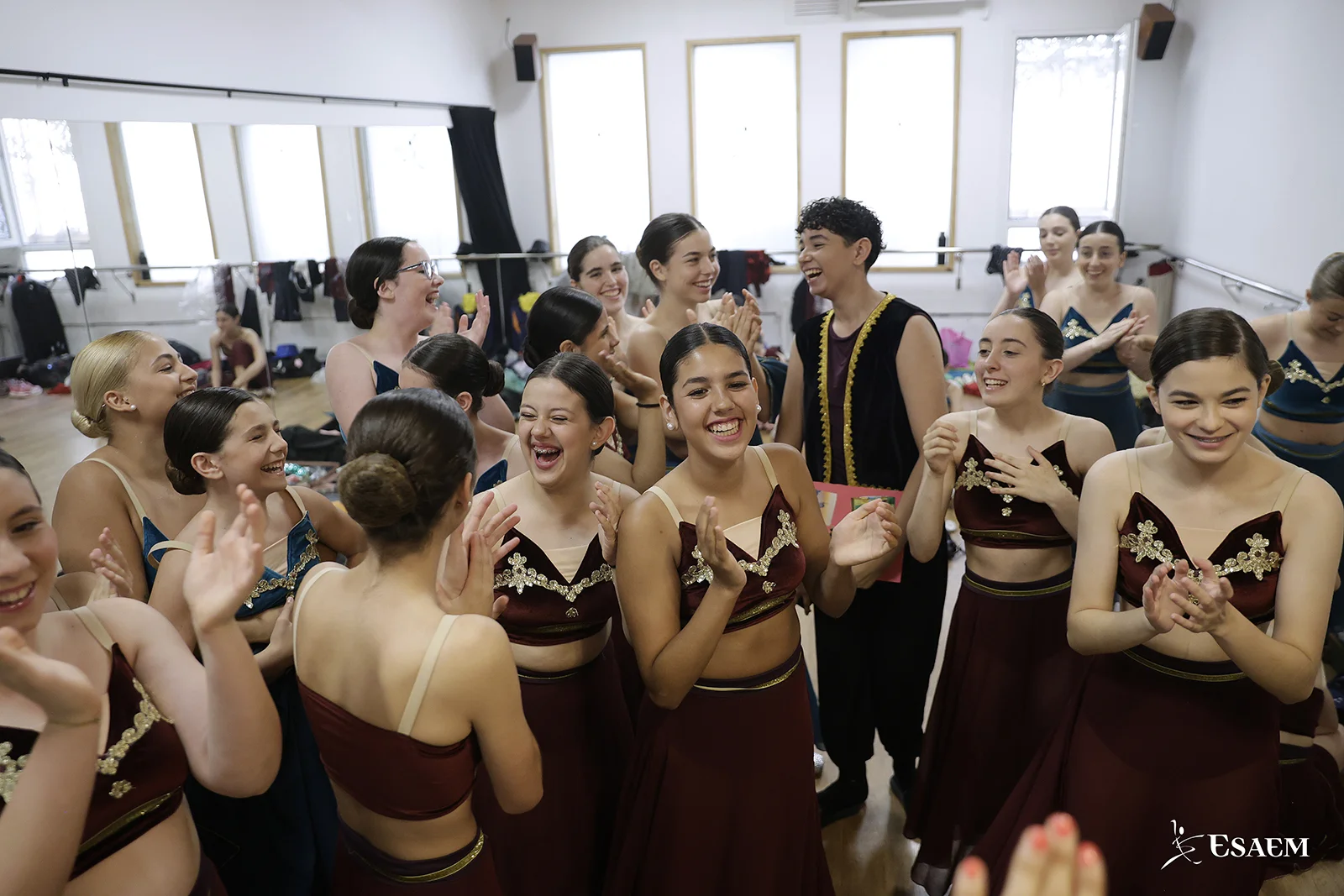 Backstage_Gala_Conservatorio_ESAEM_2024_1618_WEB Logo
